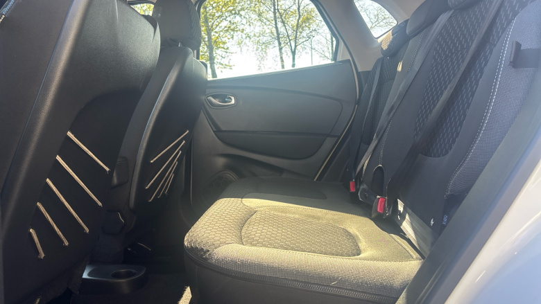 Renault Captur 0.9 TCE 90 Dynamique S Nav 5dr Petrol Hatchback